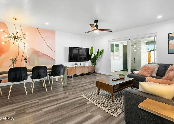 Holly House Hideaway Holiday home Scottsdale